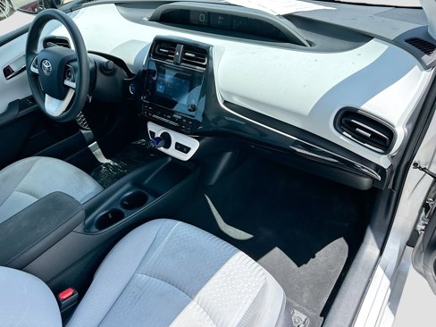 Used 2018 Toyota Prius Four image 26
