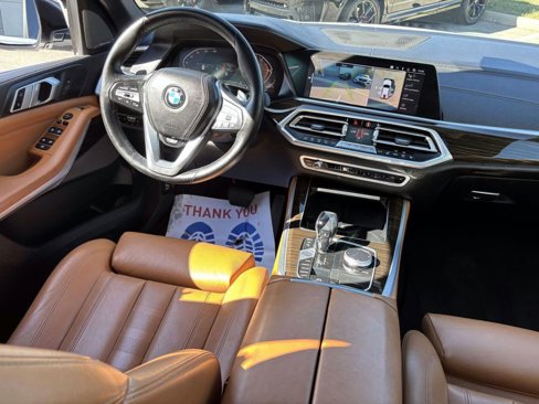 Used 2021 BMW X5 xDrive40i w/ Premium Package image 30