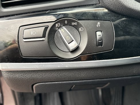 Used 2017 BMW X3 xDrive28i image 38