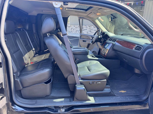 Used 2011 Chevrolet Silverado 1500 LTZ w/ Chrome Essentials Package image 16