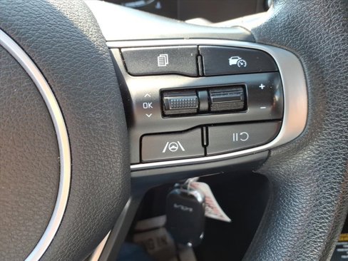 Used 2023 Kia Sportage LX image 19