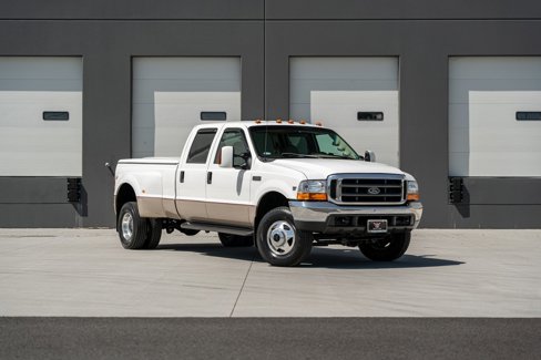 Used 1999 Ford F350 4x4 Crew Cab DRW Super Duty image 1