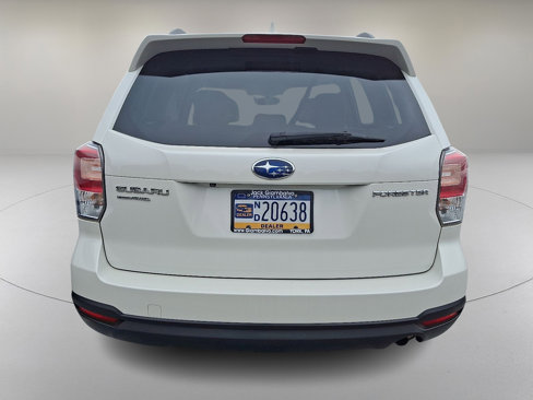 Used 2018 Subaru Forester 2.5i Premium image 8