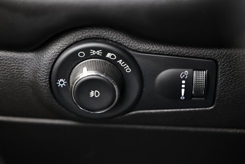 Used 2022 Dodge Durango GT image 17
