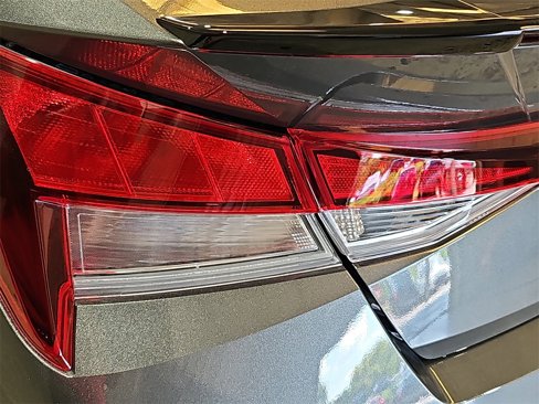 New 2025 Hyundai Elantra Sport image 32