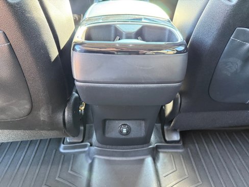 Used 2021 Kia Telluride EX w/ EX Premium Package image 15