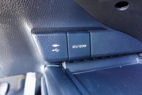 Certified 2018 Toyota Camry SE image 21