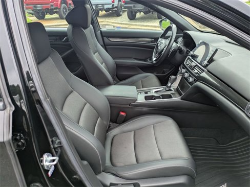 Used 2022 Honda Accord Sport image 34