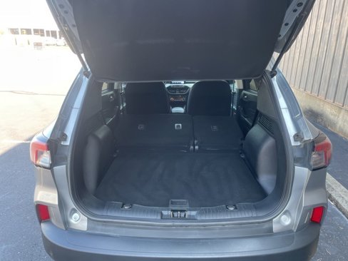 Used 2022 Ford Escape SE w/ Cold Weather Package image 62