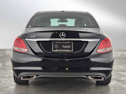 Used 2018 Mercedes-Benz C 300 Sedan w/ Premium Package image 5