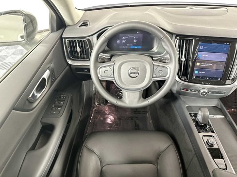 Certified 2025 Volvo S60 B5 Core image 20