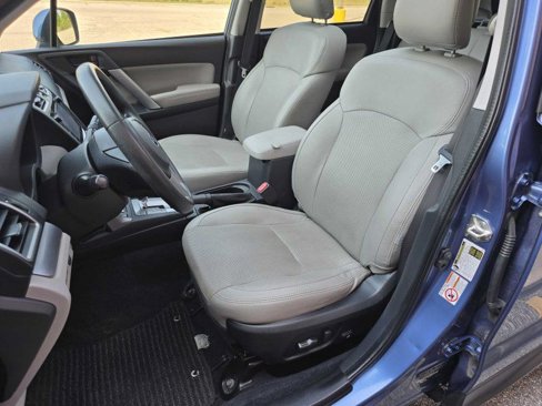 Used 2018 Subaru Forester 2.5i Premium w/ All-Weather Package image 7