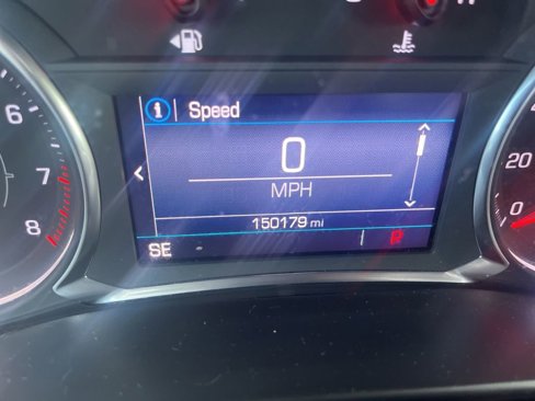 Used 2020 GMC Acadia SLE image 17