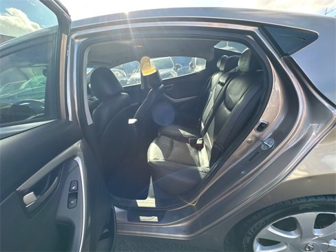Used 2013 Hyundai Elantra Limited w/ Technology Pkg image 16
