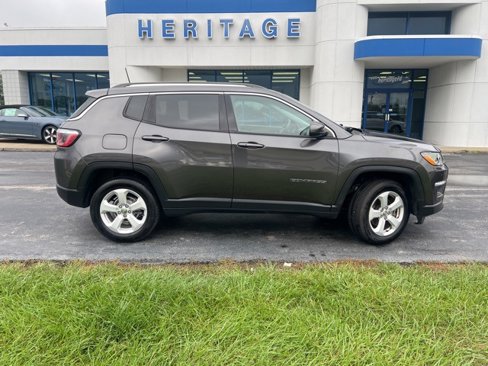 Used 2018 Jeep Compass Latitude w/ Popular Equipment Group image 9