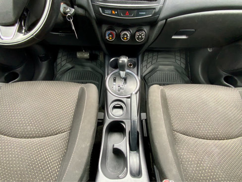 Used 2016 Mitsubishi Outlander Sport ES image 47