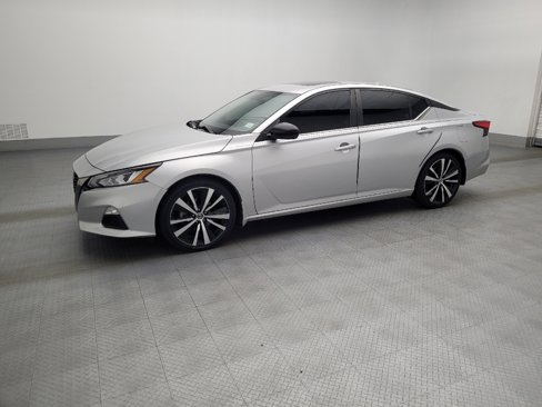 Used 2019 Nissan Altima 2.5 SR w/ SR Premium Package image 2