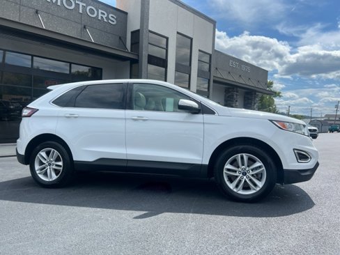 Used 2018 Ford Edge SEL w/ Equipment Group 201A image 2