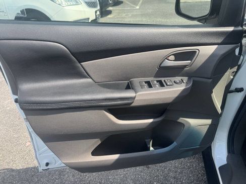 Used 2011 Honda Odyssey EX-L image 11
