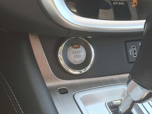 Used 2018 Nissan Murano S image 24