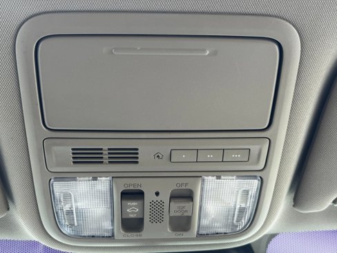Used 2017 Honda Odyssey EX-L image 29