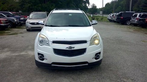 Used 2010 Chevrolet Equinox LTZ image 2
