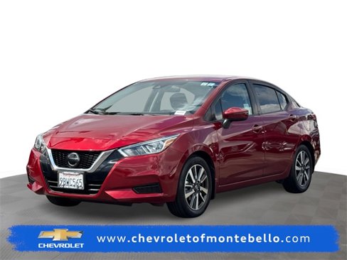 Used 2020 Nissan Versa SV image 1