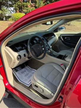 Used 2012 Ford Taurus SEL image 10