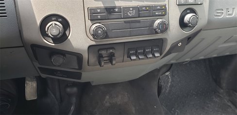 Used 2012 Ford F350 XLT w/ XLT Interior Pkg image 11