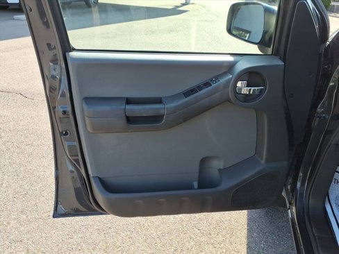 Used 2014 Nissan Xterra S image 8