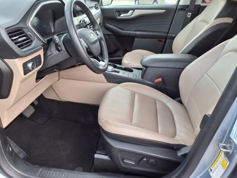 Used 2022 Ford Escape SEL w/ Technology Package image 12