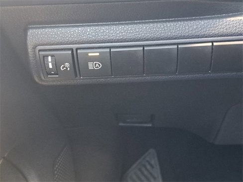 Used 2024 Toyota Corolla LE image 28
