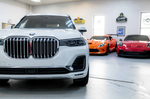 Used 2021 BMW X7 xDrive40i w/ Premium Package image 11