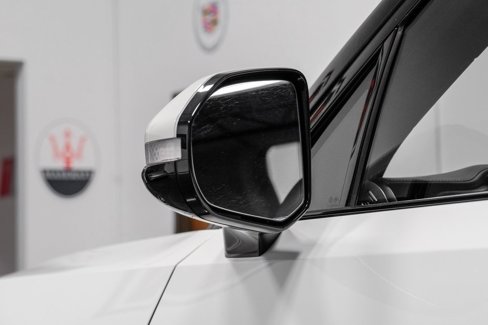 Used 2023 Rivian R1S Adventure image 50