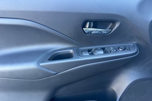 New 2025 Nissan Versa SV w/ Trunk Package image 12