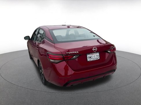 Used 2024 Nissan Sentra SV image 12