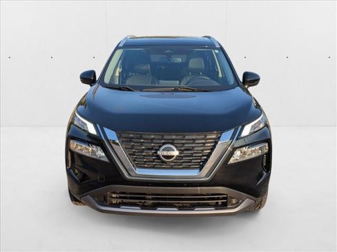 Used 2023 Nissan Rogue SL image 2