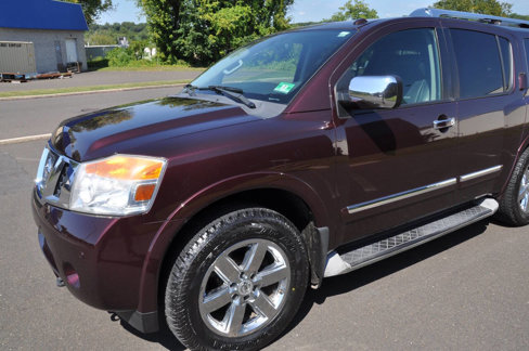 Used 2014 Nissan Armada Platinum image 3