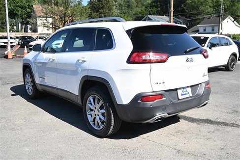 Used 2018 Jeep Cherokee Limited image 5