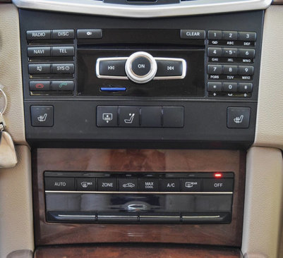 Used 2012 Mercedes-Benz E 350 4MATIC Sedan image 37