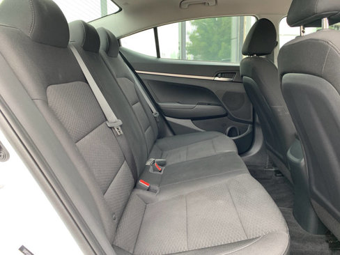 Used 2019 Hyundai Elantra SE w/ Cargo Package image 11