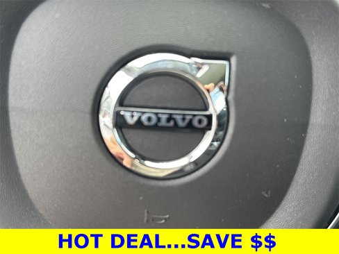 Used 2023 Volvo XC60 B5 Ultimate image 20