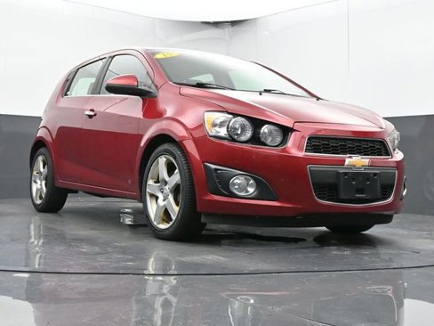 Used 2015 Chevrolet Sonic LTZ w/ Advanced Safety Package image 21