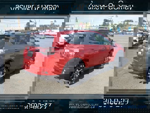 Used 2017 Toyota RAV4 LE image 5