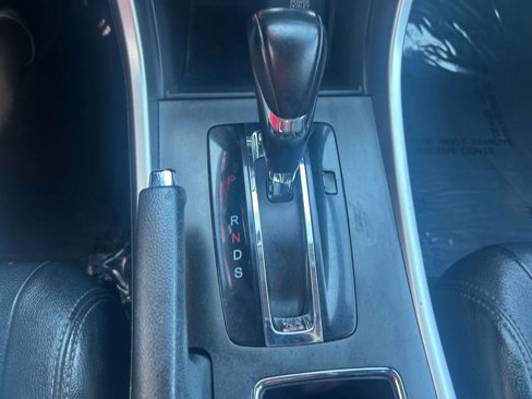 Used 2014 Honda Accord Sport image 10