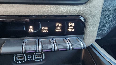 Used 2020 RAM 1500 Laramie image 38