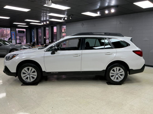 Used 2019 Subaru Outback 2.5i image 7
