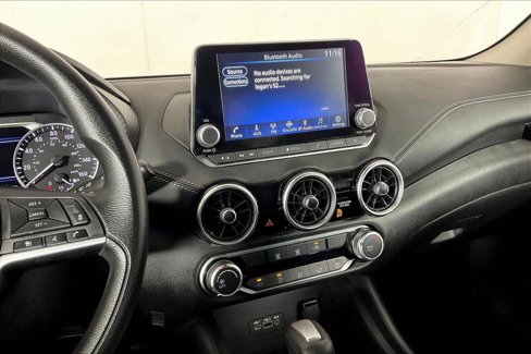 Used 2023 Nissan Sentra SV image 9