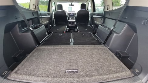 Used 2023 Volkswagen Atlas SE w/ Black Wheel Package image 50