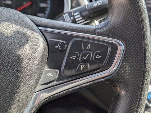 Used 2021 Chevrolet Malibu LT image 22